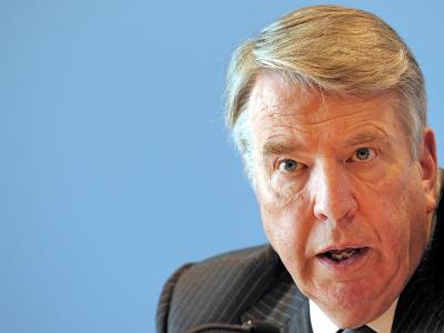 Der frühere nordrhein-westfälische Finanzminister Helmut Linssen (CDU) wehrt sich gegen Vorwürfe, er habe Steuern hinterzogen. Foto: Federico Gambarini/Archiv Helmut Linssen