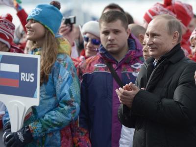 Bühne für Putin: Begrüßung der russischen Athleten im Olympischen Dorf. Foto: Alexei Nikolsky/Ria Novosti/Kremlin Pool Bühne für Putin