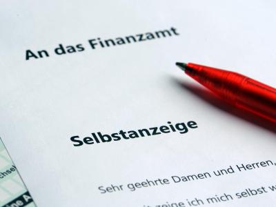 Wolfgang Schäuble sieht keine überzeugenden Gründe für eine weitgehende Abschaffung strafloser Selbstanzeigen von Steuersündern. Foto: Armin Weigel Selbstanzeige