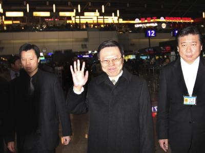 Wang Yu-chi (M), der Minister von Taiwans Rat für Festland-Angelegenheiten, reist nach Ostchina. Foto: David Chang Historische Annäherung
