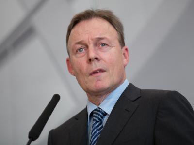 SPD-Fraktionschef Oppermann verteidigt seinen umstrittenen Anruf bei BKA-Präsident Ziercke Foto: Florian Schuh Thomas Oppermann