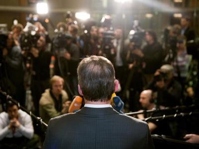 Die Affäre Edathy wird immer mehr zur Nervenprobe für die Koalition. SPD-Spitzenmann Oppermann vermeidet es, Fehler einzuräumen - er bedauert allerdings den Rücktritt des CSU-Ministers Friedrich. Foto: Bernd von Jutrczenka Thomas Oppermann