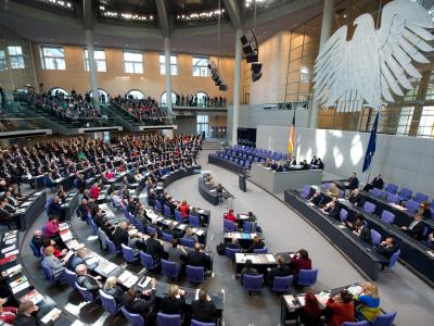 Die aktuelle Entwicklung in der Ukraine ist heute Thema im Bundestag. Foto: Maurizio Gambarini Deutscher Bundestag