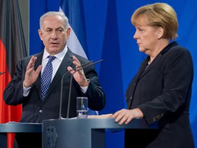 Bundeskanzlerin Angela Merkel mit dem israelischen Ministerpräsidenten Benjamin Netanjahu. Foto: Tim Brakemeier/Archiv Merkel und Netanjahu