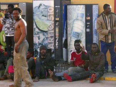 Ihre Zukunft ist ungewiss: Flüchtlinge in der spanischen Afrika-Exklave Melilla. Foto: Noelia Ramos Flüchtlinge