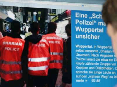 Der Auftritt der selbst ernannten Sittenwächter hatte bundesweit Empörung ausgelöst. Foto: Oliver Berg «Scharia-Polizei»