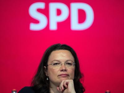 Harte Zeiten für die designierte SPD-Chefin Andrea Nahles: Ihre Partei fällt in einer Umfrage auf 16,5 Prozent. Foto: Andreas Arnold Andrea Nahles