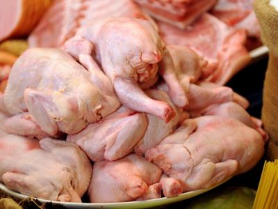 Rohes Hähnchenfleisch. Rohe Hähnchen