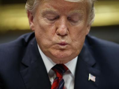 Donald Trump im Roosevelt Room des Weißen Hauses. Der US-Senat stimmte für ein Ende des vom Präsidenten verhängten Nationalen Notstands. Donald Trump