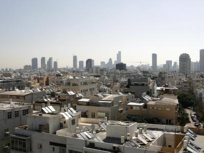 Blick über Tel Aviv. Im Großraum der israelischen Stadt haben die Alarmsirenen geheult. Tel Aviv