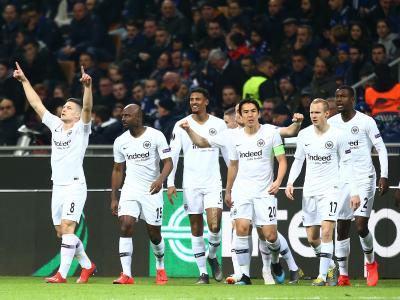 Die Mannschaft von Eintracht Frankfurt steht nach dem 1:0 bei Inter Mailand im Viertelfinale. Im Viertelfinale