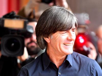 Bundestrainer Joachim Löw kommt zu der Pressekonferenz in die DFB-Zentrale in Frankfurt am Main. Joachim Löw