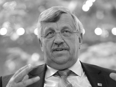 Walter Lübcke war mit einer tödlichen Schusswunde auf der Terasse seines Hauses gefunden worden. Walter Lübcke