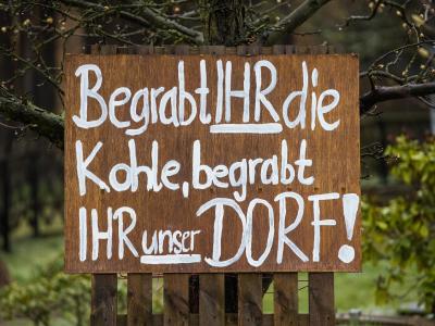 Die Abwanderung aus dem Osten hat viele Gründe - in Mühlrose in der Lausitz ist es das Aus für den Braunkohle-Tagebau. Mühlrose in der Lausitz