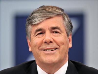 Der damalige Chef der Deutschen Bank, Josef Ackermann, hatte das Haus bei seinem Abschied 2012 «besenrein» übergeben wollen. Josef Ackermann