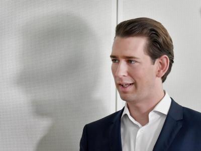 Ex-Bundeskanzler Sebastian Kurz muss erklären, warum im Kanzleramt in Wien fünf Festplatten unter ungewöhnlichen Umständen geschreddert wurden. Sebastian Kurz