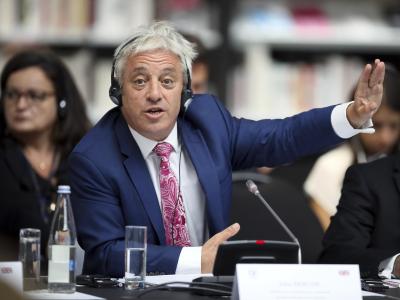 John Bercow gibt sein Amt bis spätestens 31. Oktober auf. John Bercow