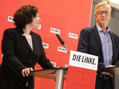 Amira Mohamed Ali ist neu gewählte Vorsitzende, Dietmar Bartsch wiedergewählter Vorsitzender der Linksfraktion im Bundestag. Neue Fraktionsspitze der Linken