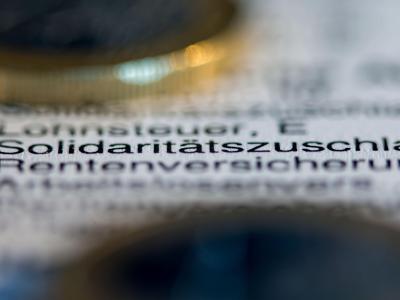 Der Solidaritätszuschlag wird auf einer Lohnabrechnung ausgewiesen. Soli-Abschaffung