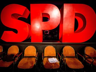 Bleibt die SPD in der großen Koalition? Im Moment sieht es so aus. SPD-Logo