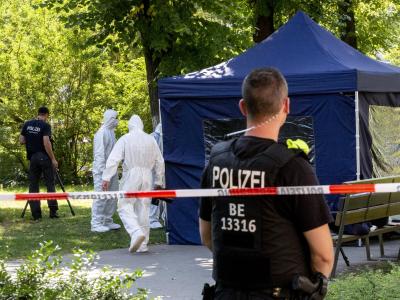 Spurensicherung am Tatort: Der 40 Jahre alte Georgier war im August in einem Berliner Park erschossen worden. Mord an Georgier in Berlin
