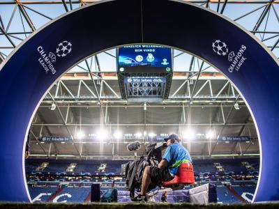 Die Endspiele der Champions League von 2022 bis 2024 werden im ZDF zu sehen sein. Champions League