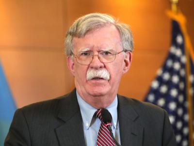 Kaum jemand war so nah am US-Präsidenten wie Trumps früherer Sicherheitsberater John Bolton. John Bolton will vor Senat aussagen