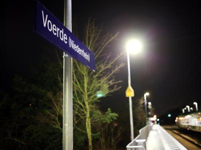 Im Bahnhof Voerde war eine Frau im vergangenen Jahr vor einen einfahrenden Zug gestoßen worden. Bahnhof Voerde