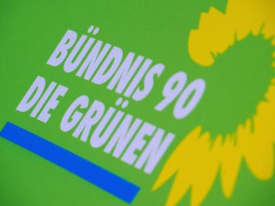 Zum 40. Geburtstag denken die Grünen darüber nach, sich umzubenennen und das ostdeutsche Bündnis 90 zumindest teilweise zu streichen. Bündnis 90/Die Grünen