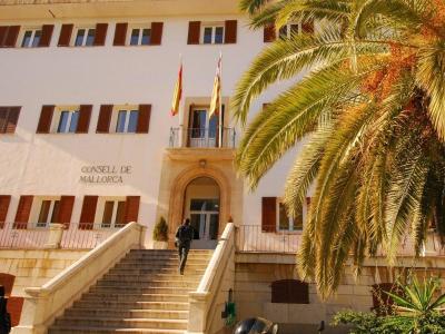 Fassade des Instituts für soziale Angelegenheiten von Mallorca: Die Sozialbehörde räumte ein, sie wisse von mehreren Fällen, in denen Heimkinder sexuell missbraucht wurden. Mallorquinische Sozialbehörde