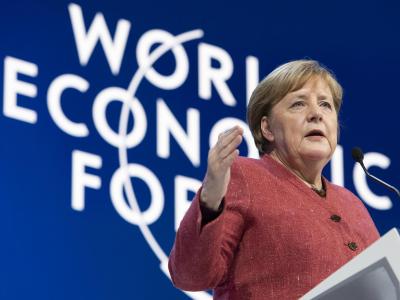 «Der Preis des Nichthandelns ist viel höher als der Preis des Handelns.»: Bundeskanzlerin Angela Merkel spricht beim Weltwirtschaftsforum in Davos. Angela Merkel