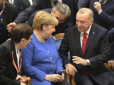 Merkel und Erdogan in Istanbul: In den deutsch-türkischen Beziehungen herrscht keine Eiszeit mehr wie noch 2017 und teilweise 2018. Merkel in Istanbul