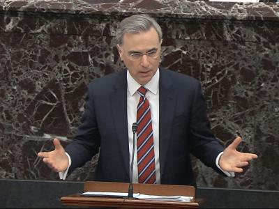 Pat Cipollone, Rechtsberater des Weißen Hauses und Leiter des Verteidigerteams, spricht im US-Senat. Trumps Verteidiger