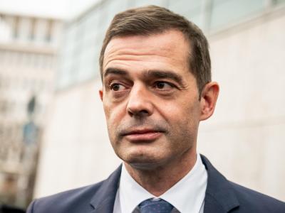 Der Thüringer CDU-Chef Mike Mohring hat als Konsequenz aus der Krise bei der Regierungsbildung in Thüringen seinen Rückzug als Landesparteichef angekündigt. Mike Mohring