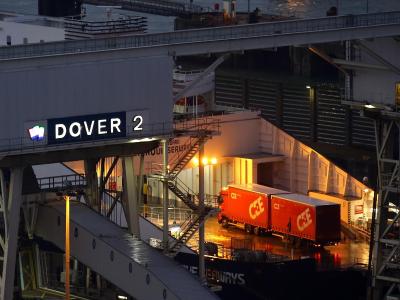 Fähre im Hafen von Dover: London und Brüssel haben nur bis Ende Dezember Zeit, um sich auf ein Freihandelsabkommen zu einigen. Brexit