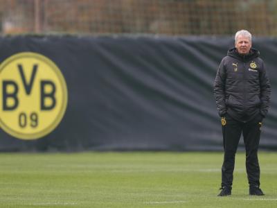 BVB-Coach Lucien Favre trainiert bereits wieder mit seinen Spielern. BVB-Trainer