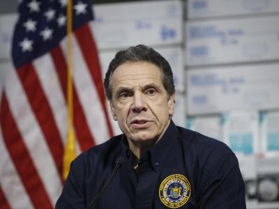 Andrew Cuomo warnte die New Yorker davor, angesichts der Hoffnung machenden Zahlen nun nachlässig zu werden und das Virus zu unterschätzen. Gouverneur Cuomo