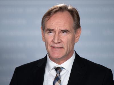Städtetags-Präsident Burkhard Jung fordert in der Corona-Krise einen «kommunalen Rettungsschirm». Städtetags-Präsident Burkhard Jung