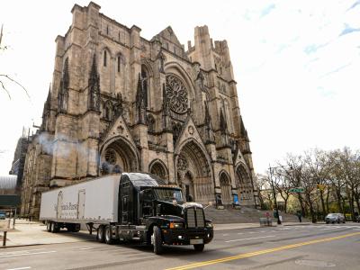 Die New Yorker Kathedrale St. John the Divine wird in der Corona-Pandemie zum Behelfs-Krankenhaus. Corona-Krise