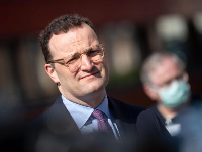 Gesundheitsminister Jens Spahn sieht erste Erfolge bei der Eindämmung des Coronavirus. Coronavirus - Spahn