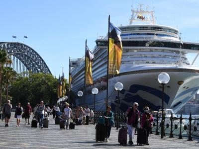 Passagiere verlassen Mitte März in Sydney die «Ruby Princess». Kreuzfahrtschiff «Ruby Princess»