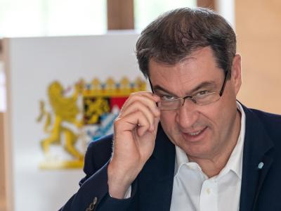 Markus Söder zu Beginn der Kabinettssitzung an seinem Platz in der Bayerischen Staatskanzlei. Kabinettssitzung in München