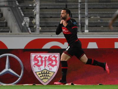 VfB-Profi Gonzalo Castro jubelt nach seinem Siegtreffer zum 3:2. VfB Stuttgart - Hamburger SV