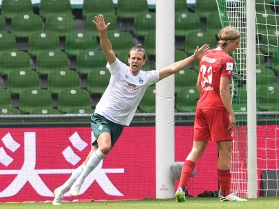 Werders Niclas Füllkrug jubelt nach seinem Tor zum 3:0 gegen den FC Köln. 3:0