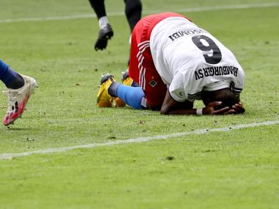 Der Hamburger SV ist nach dem 1:5 gegen den SV Sandhausen am Boden. Debakel