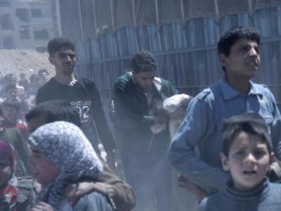 Im syrischen Duma werden - hier im Jahr 2018 im Auftrag der Regierung - Lebensmittel ausgeteilt. Syrien