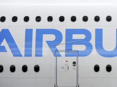 Weltweit will Airbus wegen der Coronakrise 15.000 Stellen streichen. Airbus