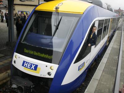 Die Veolia Verkehr GmbH ist an neun regionalen Schienenverkehrsunternehmen in Deutschland beteiligt, die in vier Regionen Strecken betreiben. Bahnkonkurrent Veolia