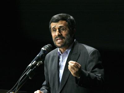 Mahmud Ahmadinedschad: «Irans Rechte und der in Atomfragen eingeschlagene Weg sind unangreifbar und unumkehrbar.» Mahmud Ahmadinedschad