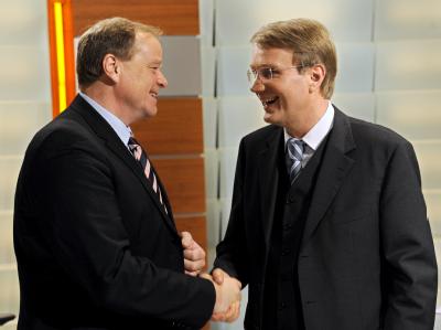 Die Generalsekretäre von FDP, Dirk Niebel (l), und CDU, Ronald Pofalla, sollen die Arbeitsgruppe Arbeit/Rente/Soziales leiten. Dirk Niebel und Ronald Pofalla